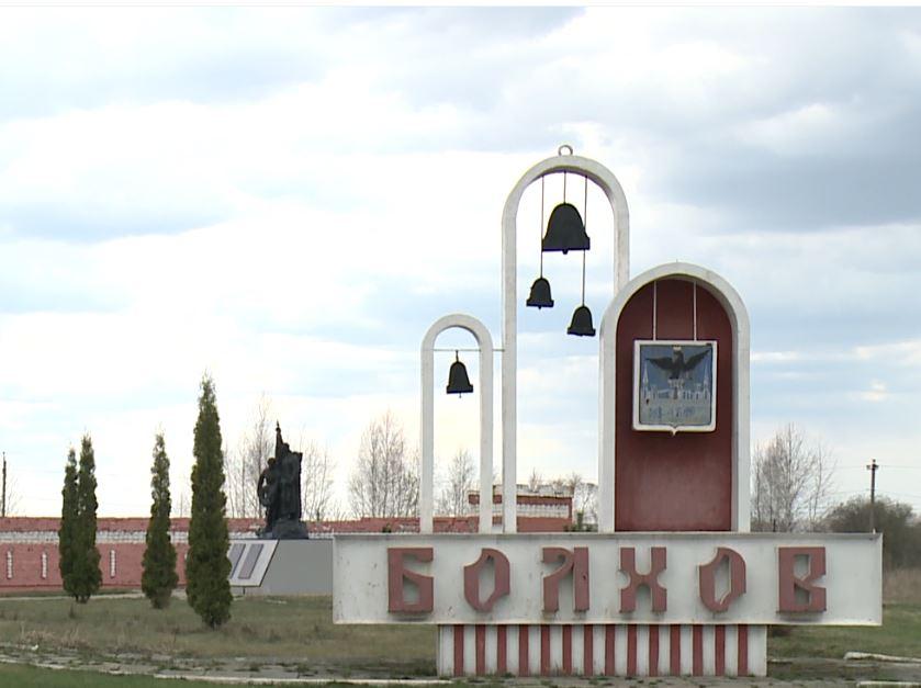 К 1 мая в Болховском районе очистят дороги от песка и приведут в порядок воинские захоронения