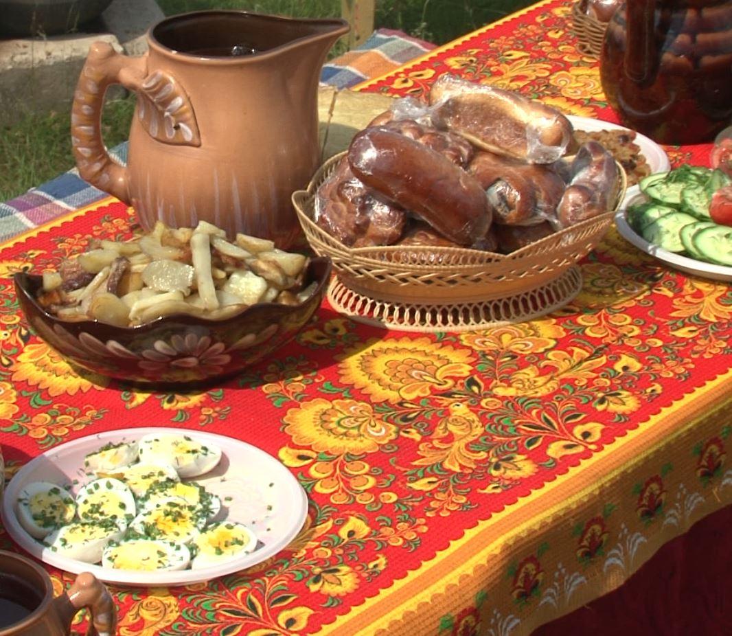 Жители Мымрино Орловской области научат гостей печь пышки  и подарят хорошее настроение