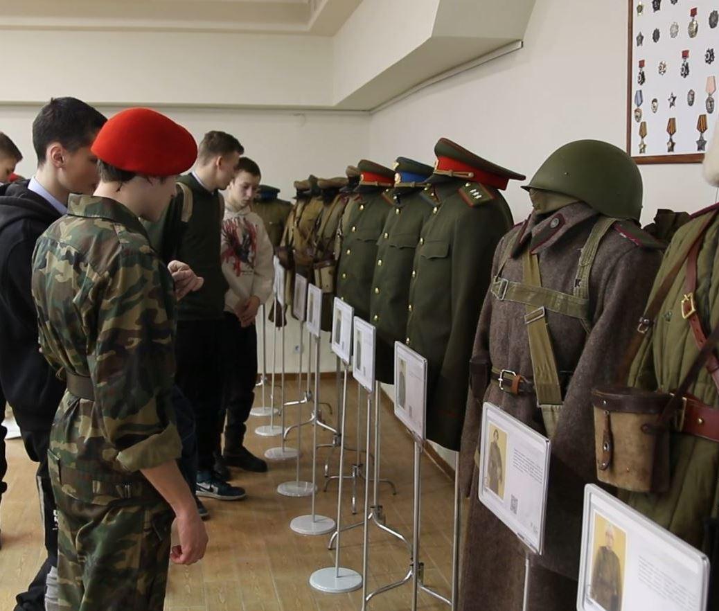 Военную форму Красной Армии СССР можно будет увидеть на новых марках в Орловском военно-историческом музее