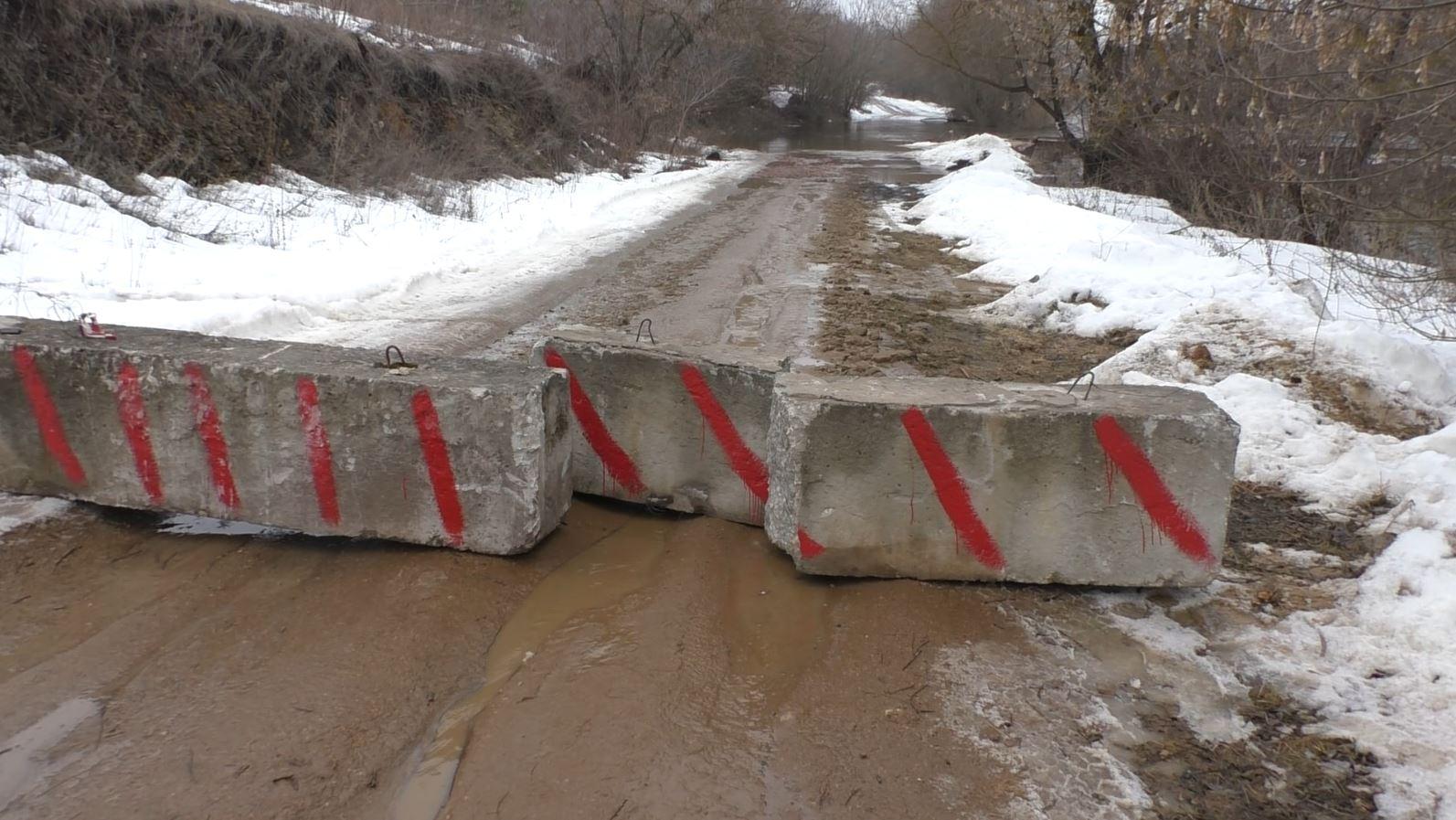 Орловская ГИБДД предупредила о маршрутах объезда во время подтопления дорог
