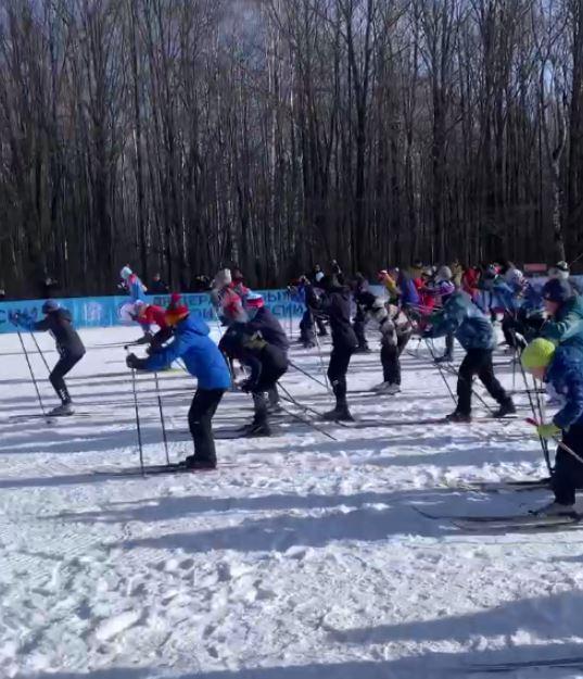 Более 2 тысяч жителей Орловской области встали на лыжи