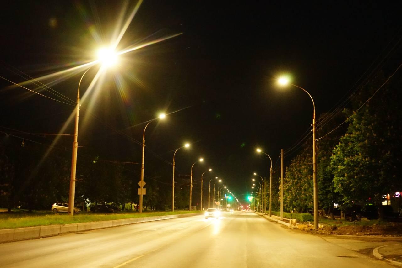 На дороге по улице Комсомольской в Орле заменили лампы в 201 светильнике