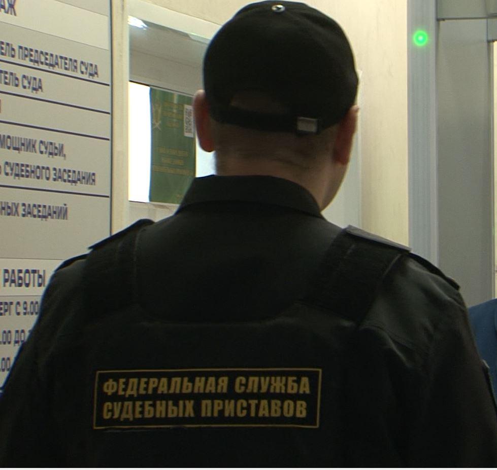 Чтобы не расставаться с  БМВ, орловчанин погасил долг в 3 млн. рублей