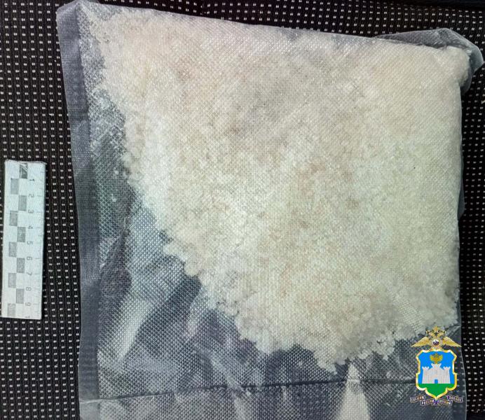 Орловские наркополицейские изъяли 1,5 кг синтетических наркотиков