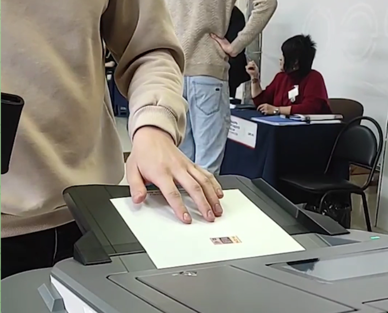 Явка избирателей в Орловской области в первый день голосования составила 46,76%.