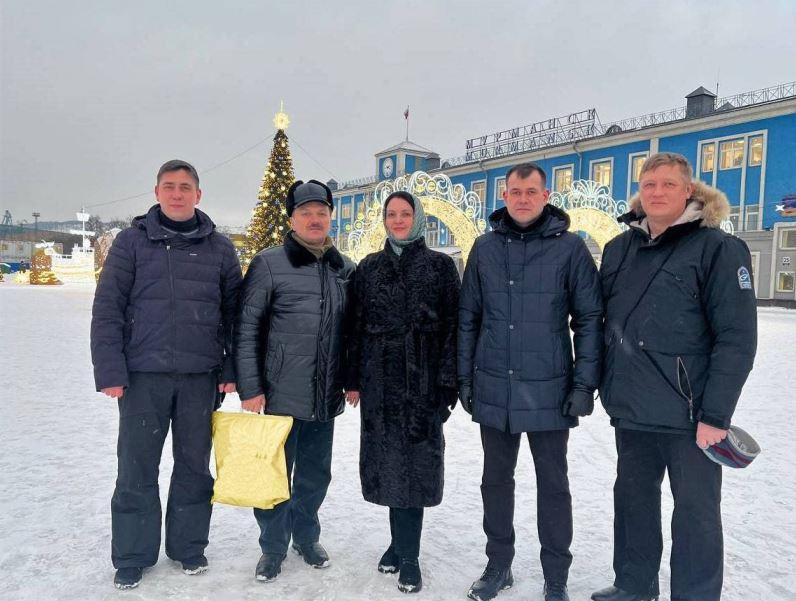 Орловчане принимают участие в праздничных мероприятиях на крейсере «Орел»
