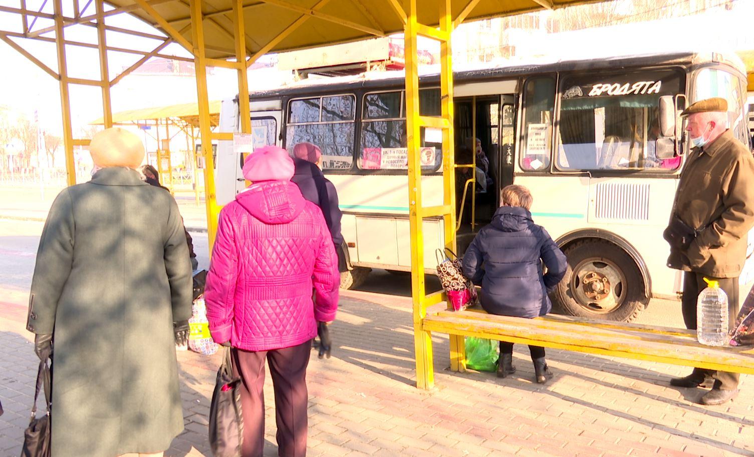 Семьи участников СВО получили льготы на «дачных автобусах» в Орле