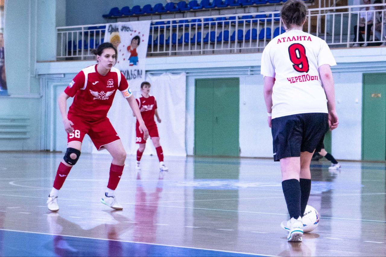 Орловские футболистки завоевали серебро на Первенстве России среди женских команд Первой лиги