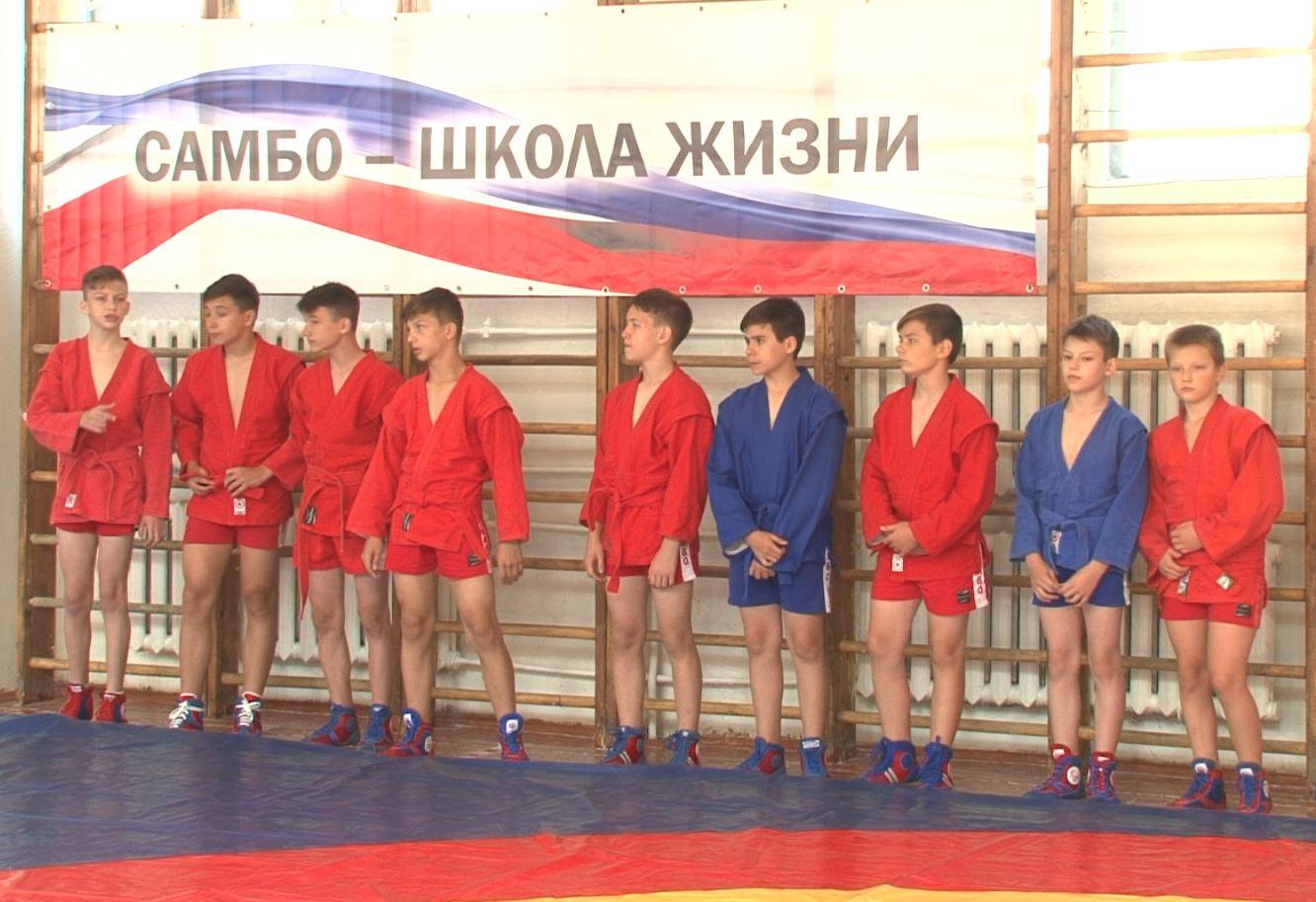 В орловской школе №33 стартует всероссийский проект «Самбо — в школу»