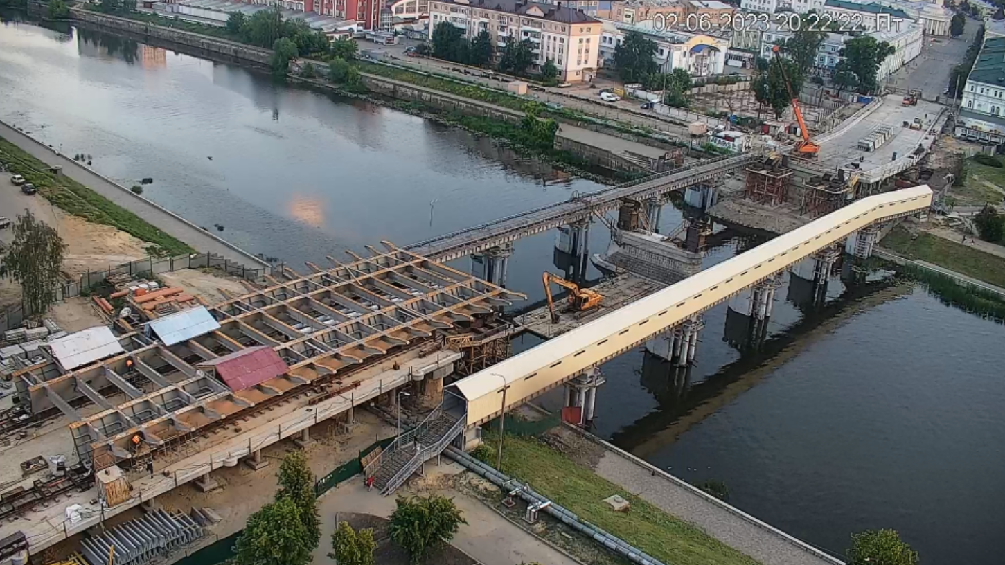 В августе могут открыть движение по Красному мосту в Орле
