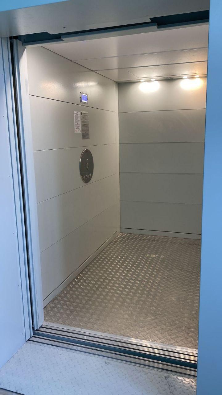 В инфекционном отделении больницы Боткина в Орле заработал лифт