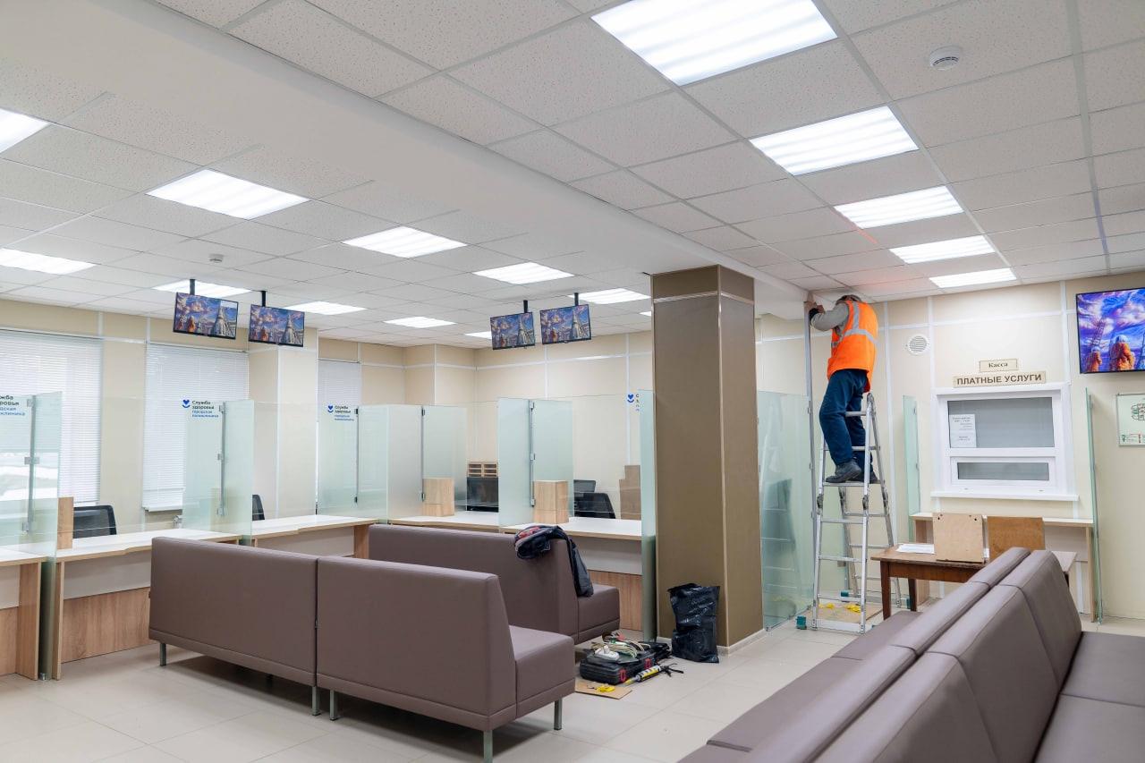 На этой неделе завершат ремонт регистратуры больницы Боткина в Орле