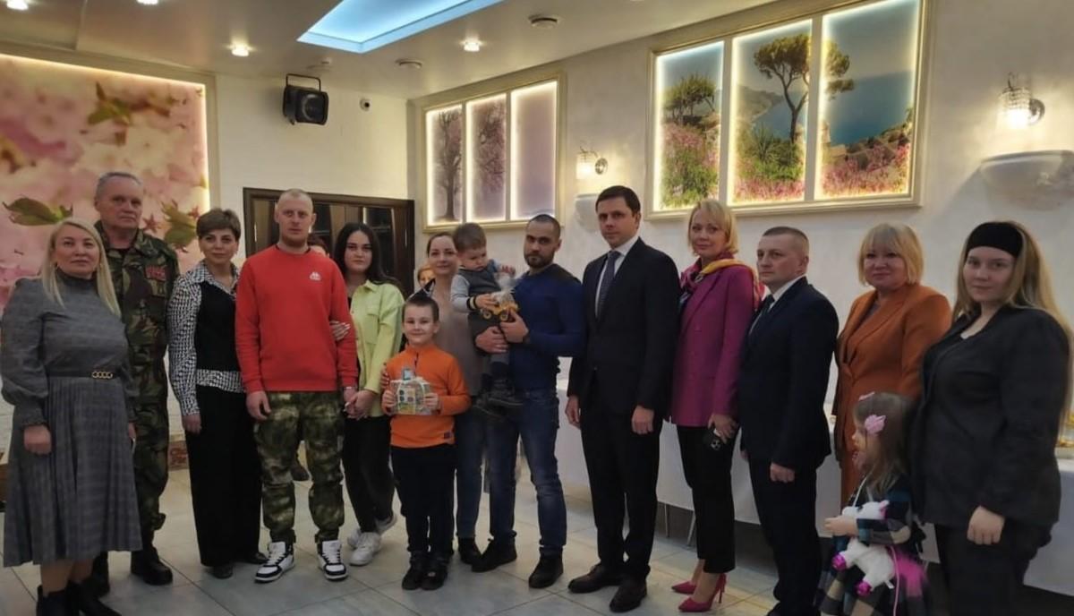 Губернатор Орловской области Андрей Клычков встретился с семьями орловских мобилизованных 