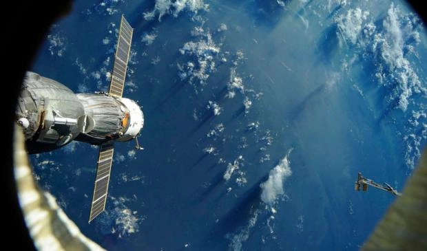В Роскосмосе опровергли слухи о переносе запуска нового спутника