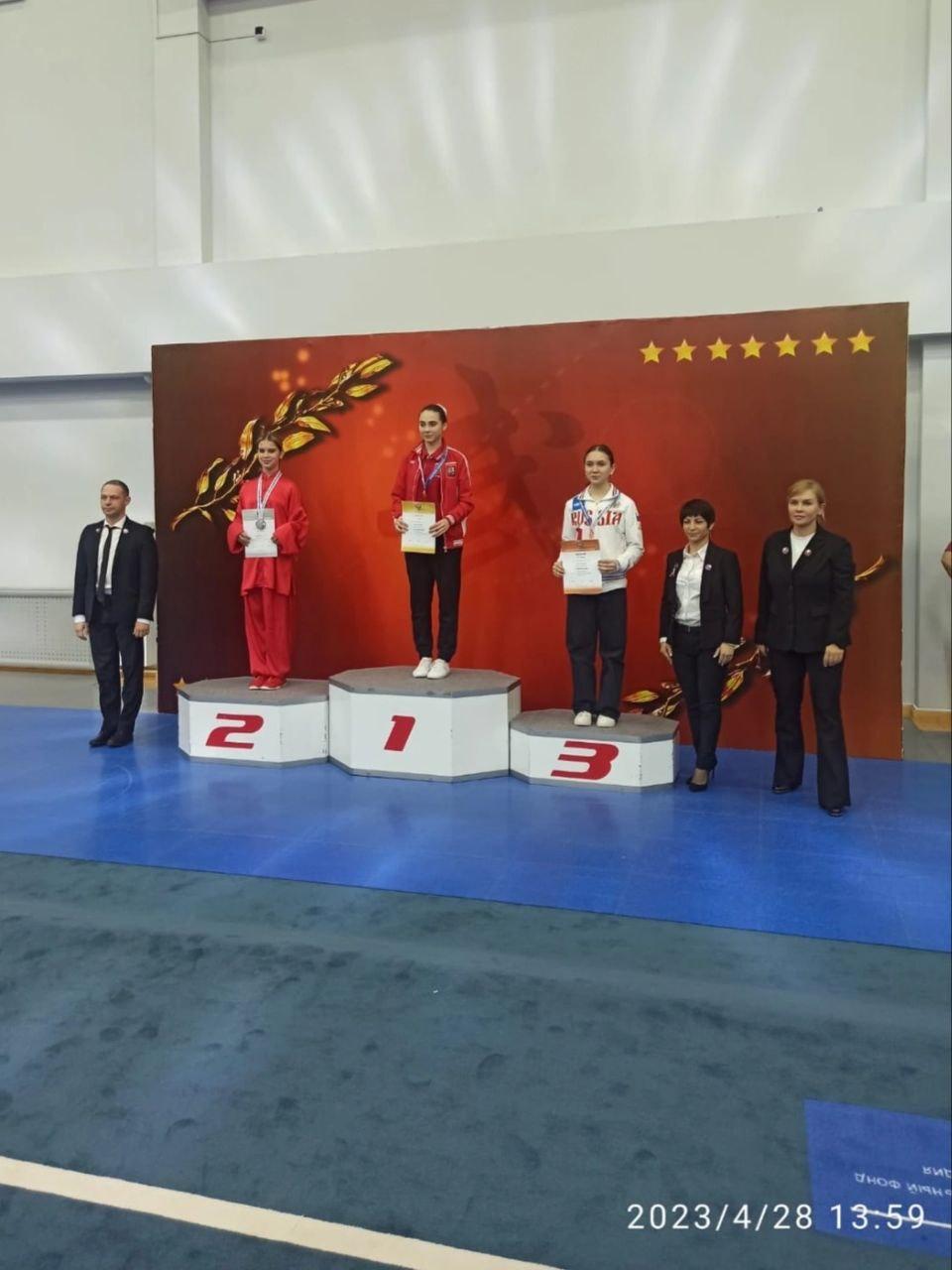 
Четыре серебряные и одну бронзовую награду завоевали орловчане на Первенстве России по традиционному ушу-кунгфу