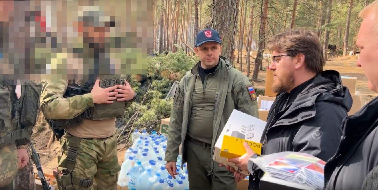 "Мы своих не бросаем": губернатор Орловской области Андрей Клычков рассказал как передавал груз бойцам СВО