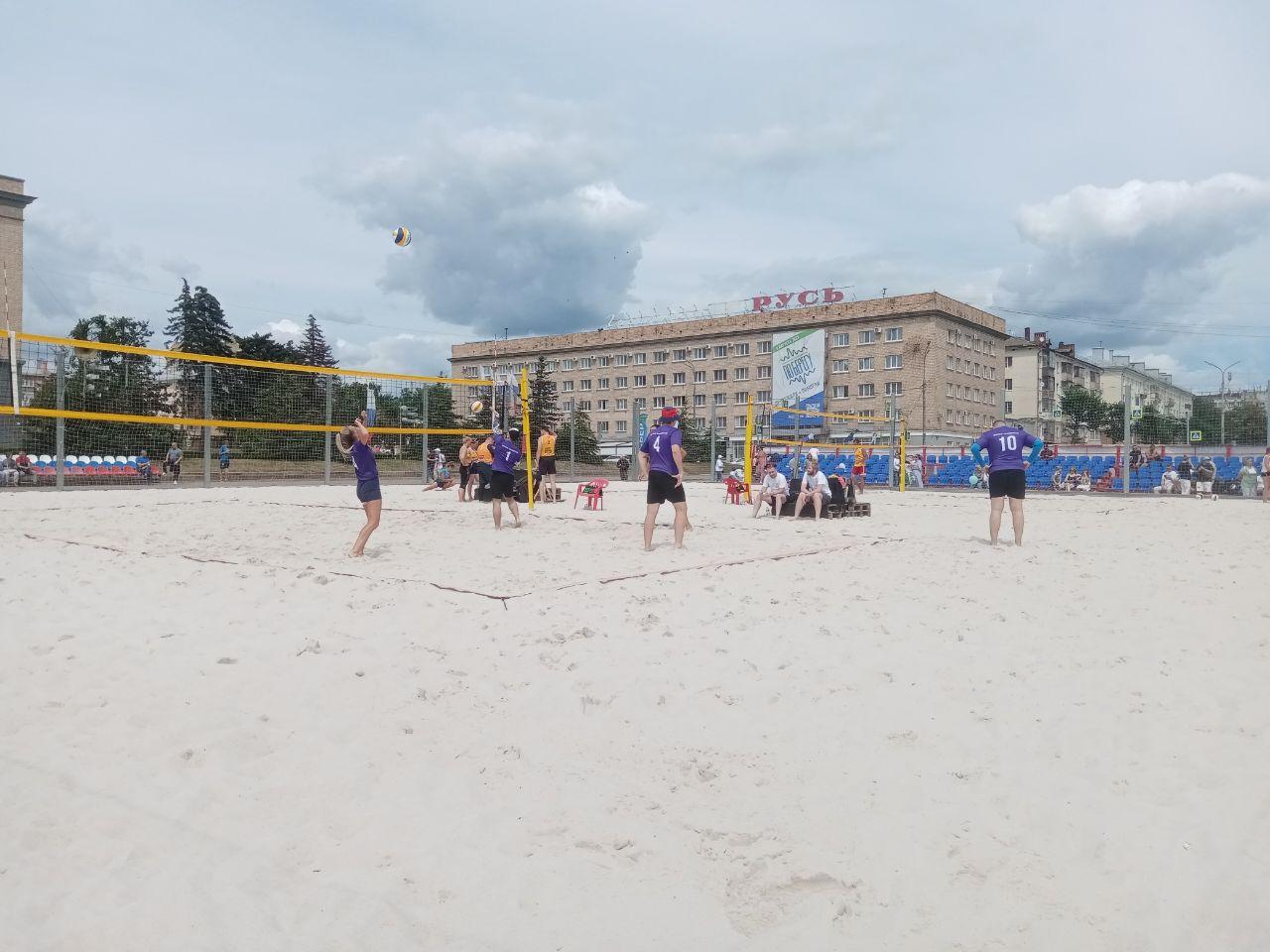 В Орле прошел турнир Черноземья по парковому волейболу