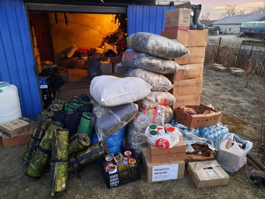 Более 10 тонн гуманитарки доставили орловские казаки бойцам СВО