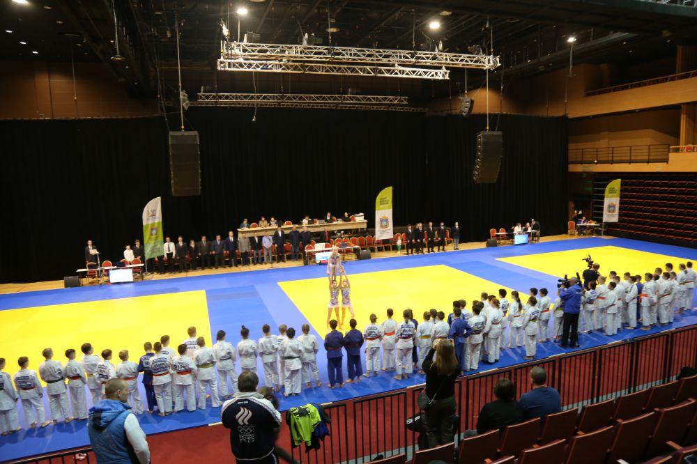 В Орле состоялся Всероссийский турнир по дзюдо памяти Ефима Вельковского