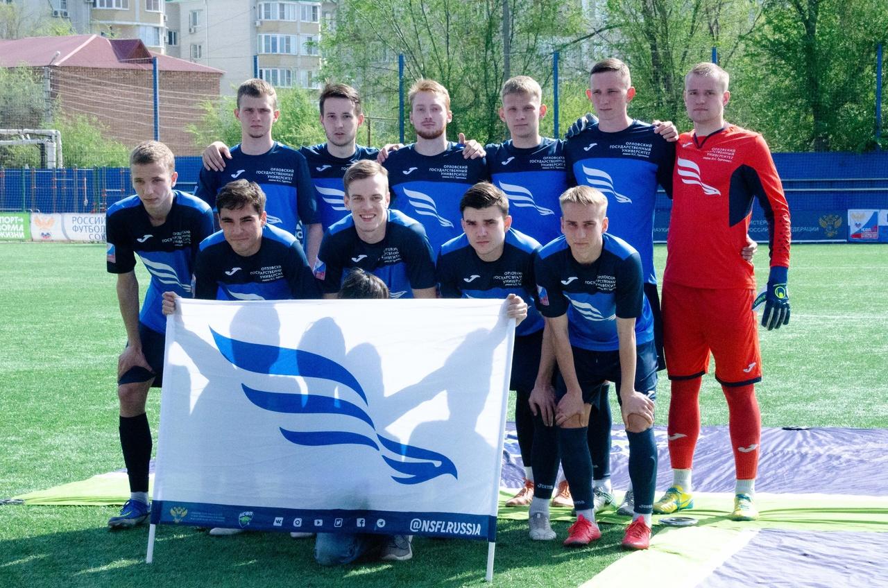 Орловские футболисты заканчивают выезд в Астрахань тремя победами 
