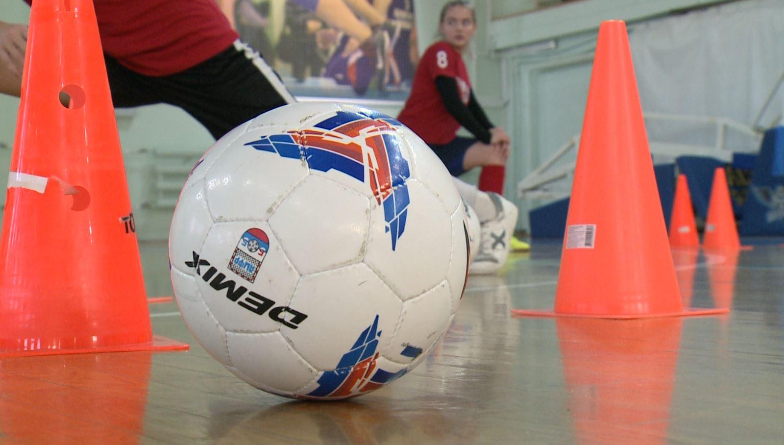 Орловские девушки вступают в борьбу за Кубок России по мини-футболу