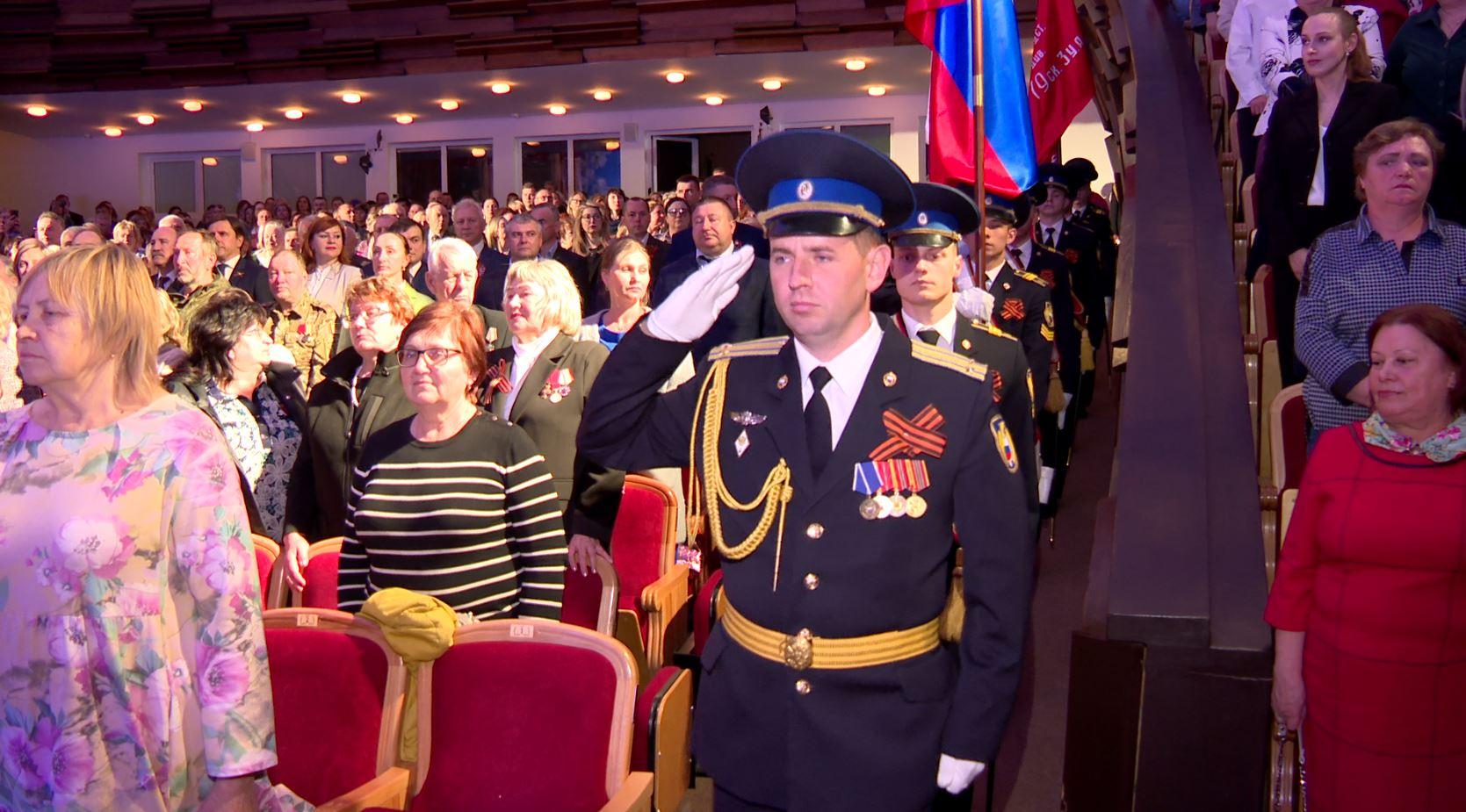 Торжественное собрание, посвященное 79-ой годовщине Великой Победы, прошло в Орловском Академическом театре