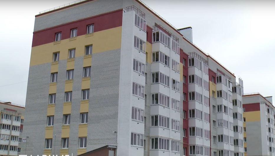 В Орловской области 12 детей-сирот получили возможность приобрести жилье