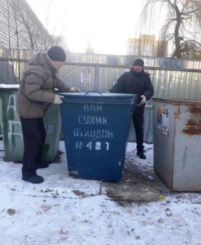 В Ливнах в этом году установят больше 400 новых контейнеров для мусора