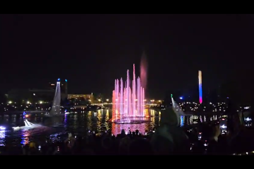Запуск светомузыкального 80-метрового фонтана в Орле!