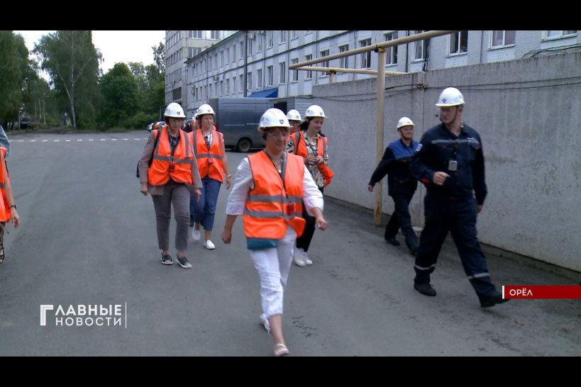 Делегации из Белгорода устроили экскурсию на орловский завод