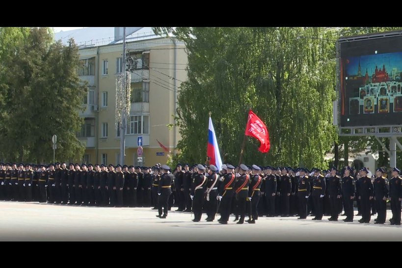 Орловчане отмечают 79-ую годовщину Великой Победы!